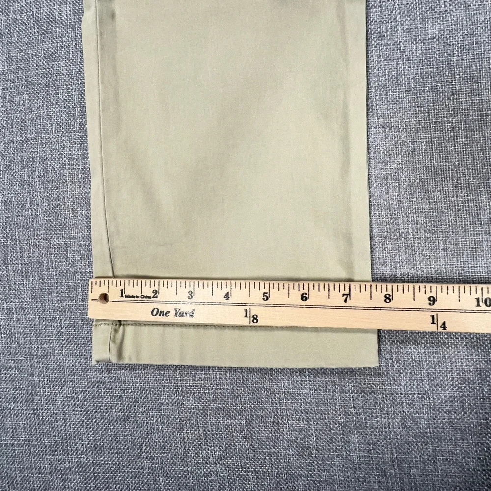 Tommy Bahama Boracay Flat Front Chino Pants Mens 32x30 Khaki Vintage Fit NEW